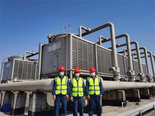 夏季冷卻塔溫度高,很難冷卻怎么辦?(冷卻塔放在車間好不好)