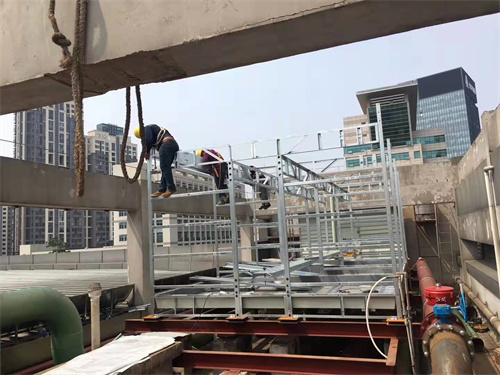 逆流閉式冷卻塔的循環(huán)水系統(tǒng)