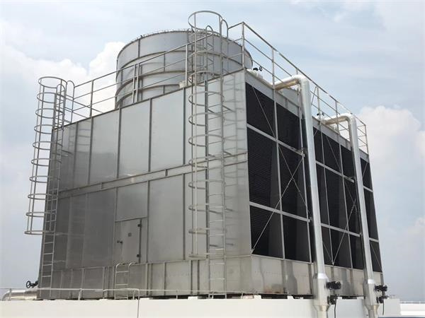 日常來說閉式冷卻塔的各項(xiàng)維護(hù)難度并不大